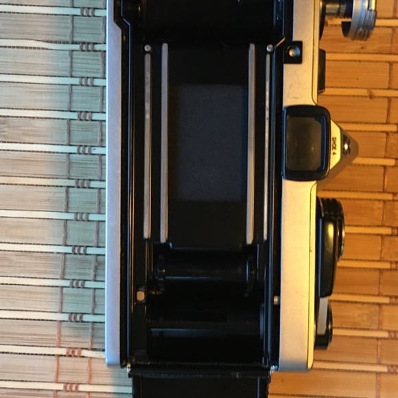 Olympus OM-2 Body Excellent condition - Picture 6 of 6